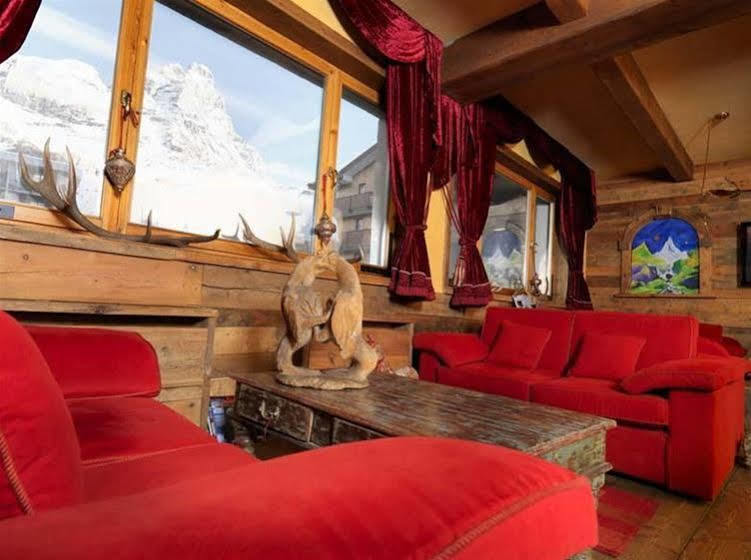 Hotel Punta Maquignaz Breuil-Cervinia Exterior photo